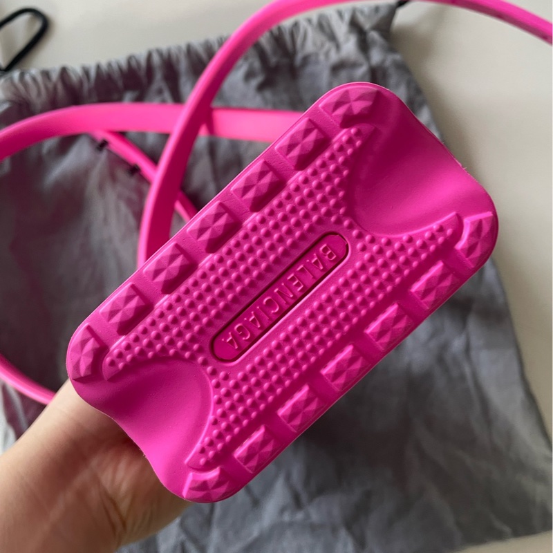 全新 Balenciaga crocs合作聯名款 菜籃子 有塵袋-1