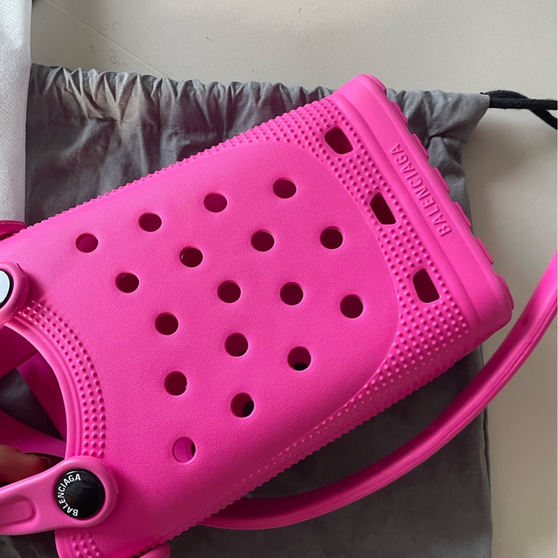 全新 Balenciaga crocs合作聯名款 菜籃子 有塵袋-2