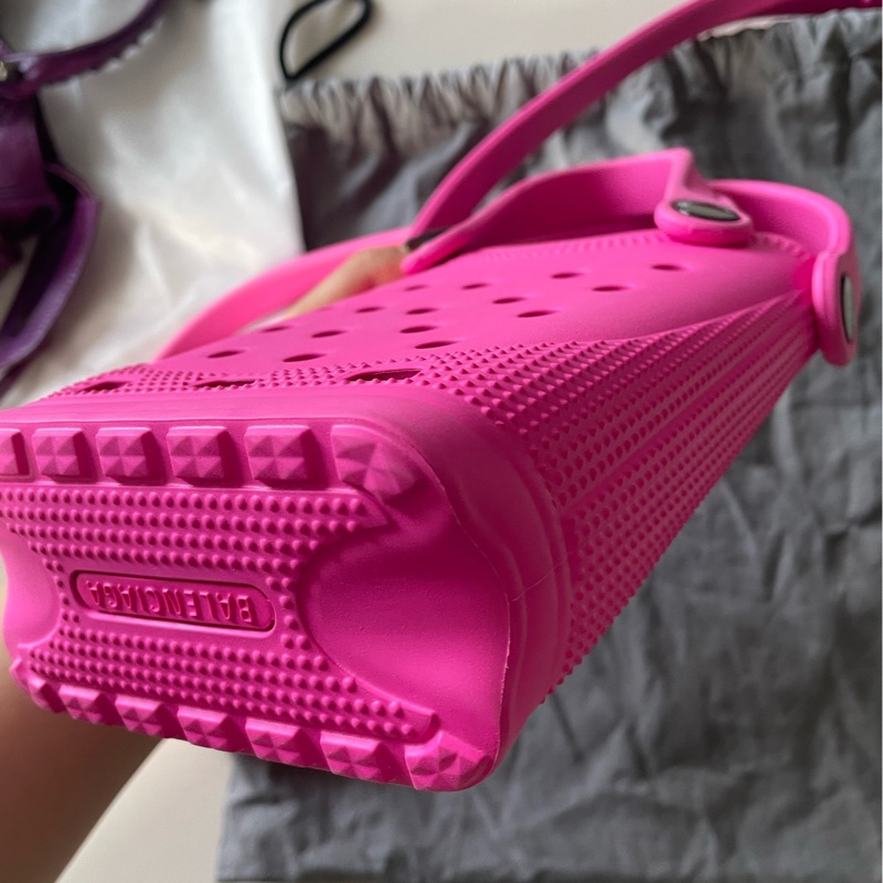 全新 Balenciaga crocs合作聯名款 菜籃子 有塵袋-6