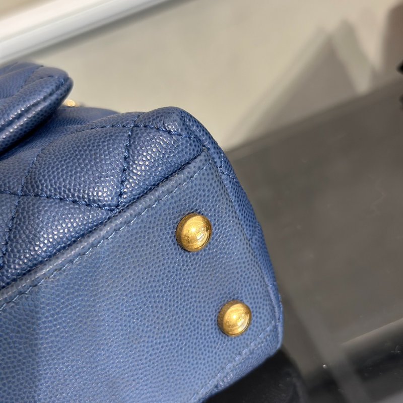 CHANEL Coco handle - 小號藍金24開-8
