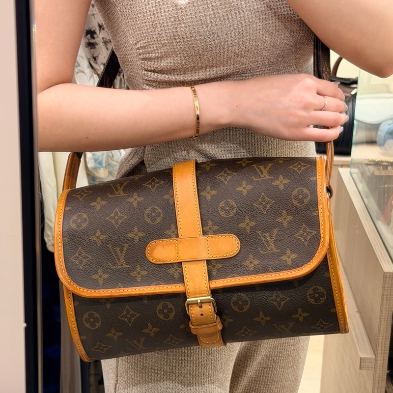 Louis Vuitton Monogram Marne bag-3