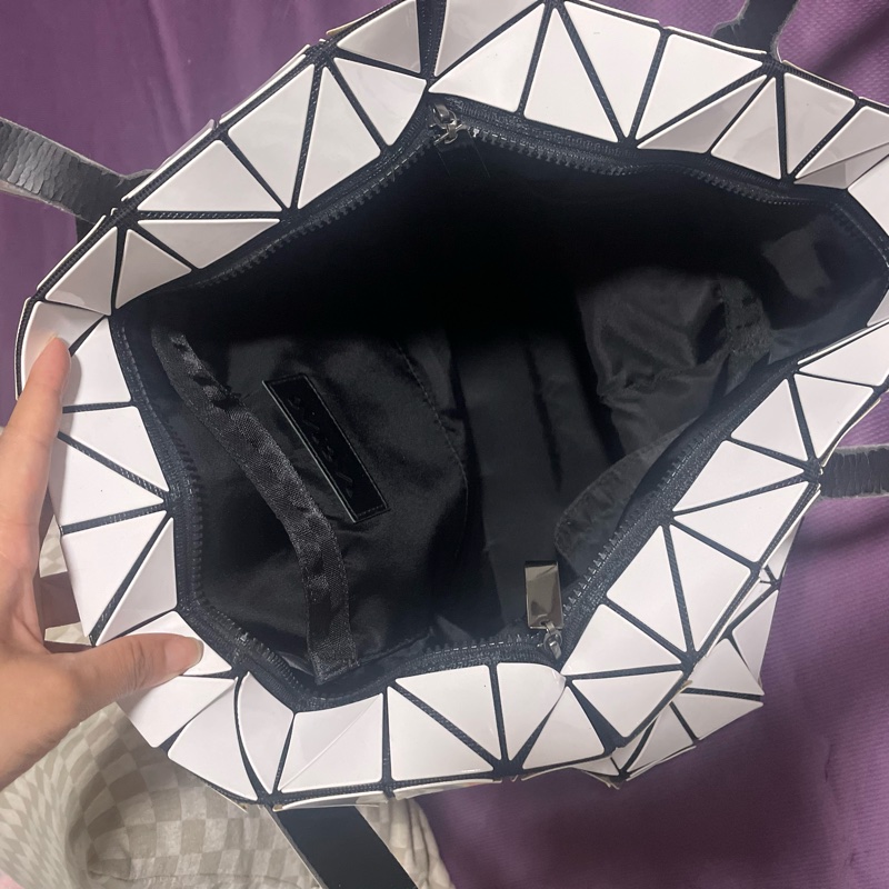 BAO BAO ISSEY MIYAKE 12x7 白色 幾何 長型 托特 拉鏈包-8