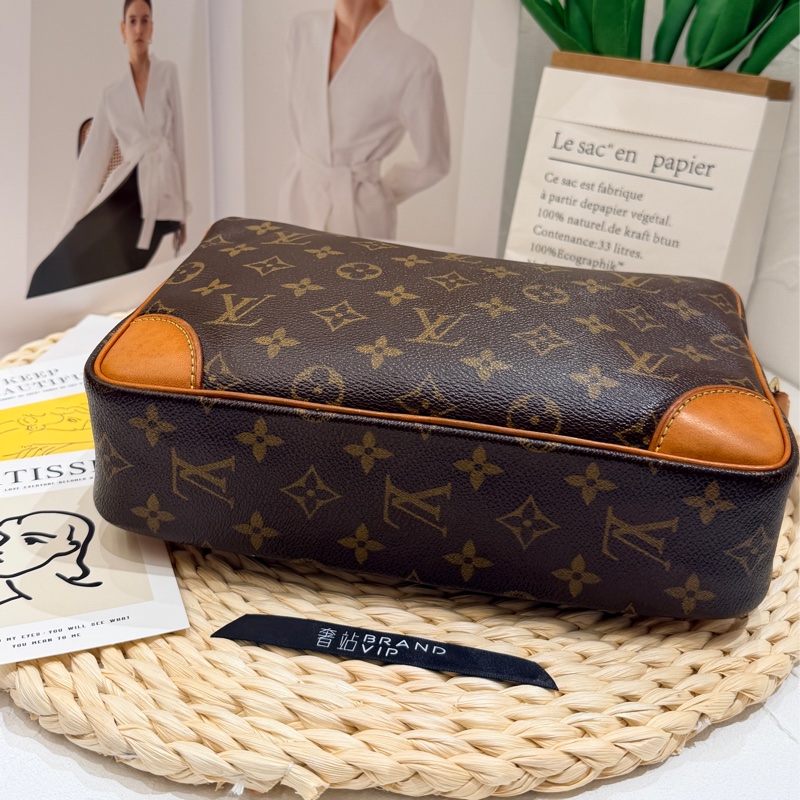 Louis Vuitton Camera Bag(絕版相機包）-3