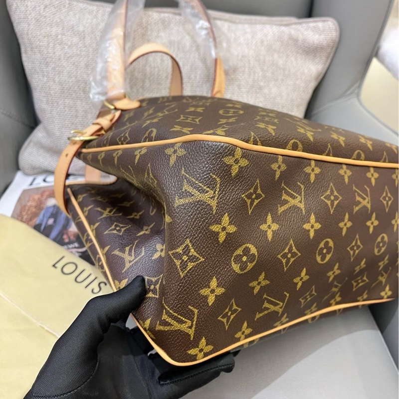 LV老花竪版南瓜包 白皮閒置品-9