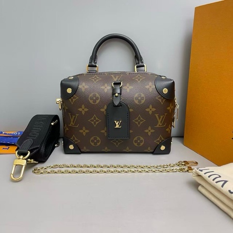 🌷新款芯片款！Louis Vuitton Petite Malle Souple老花八角盒