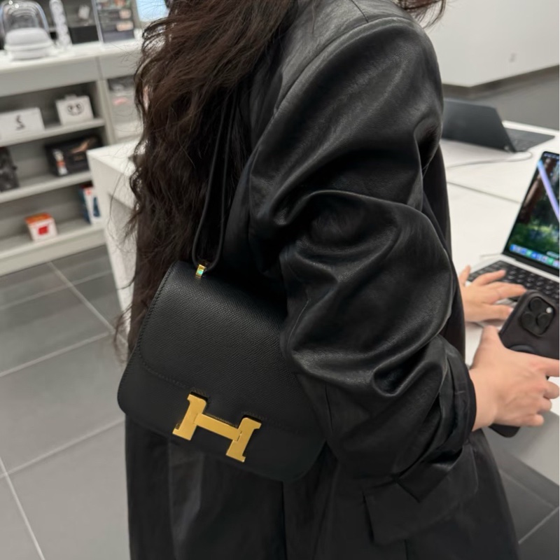 Hermes/愛馬仕mini constance康康19 黑金-7