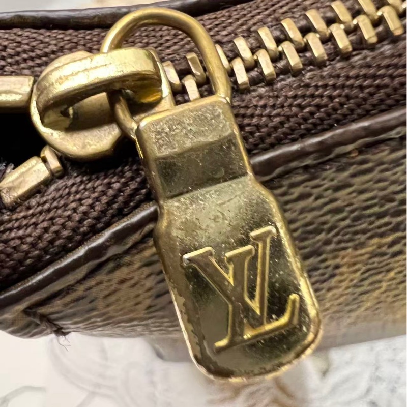 LV Pochette Accessoires Monogram(22年芯片）-4
