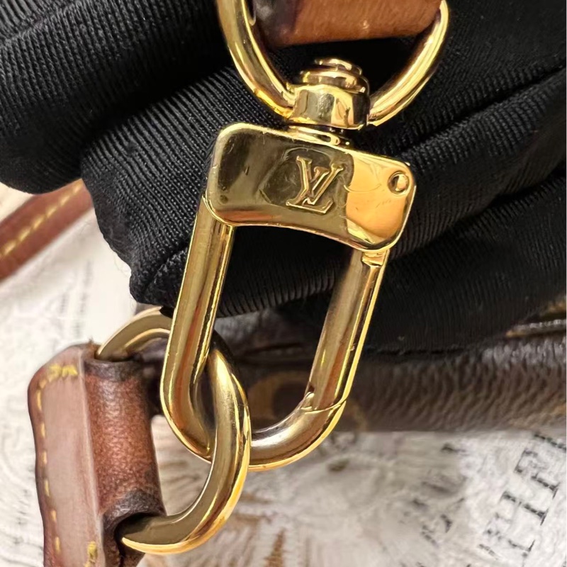 LV Pochette Accessoires Monogram(22年芯片）-18