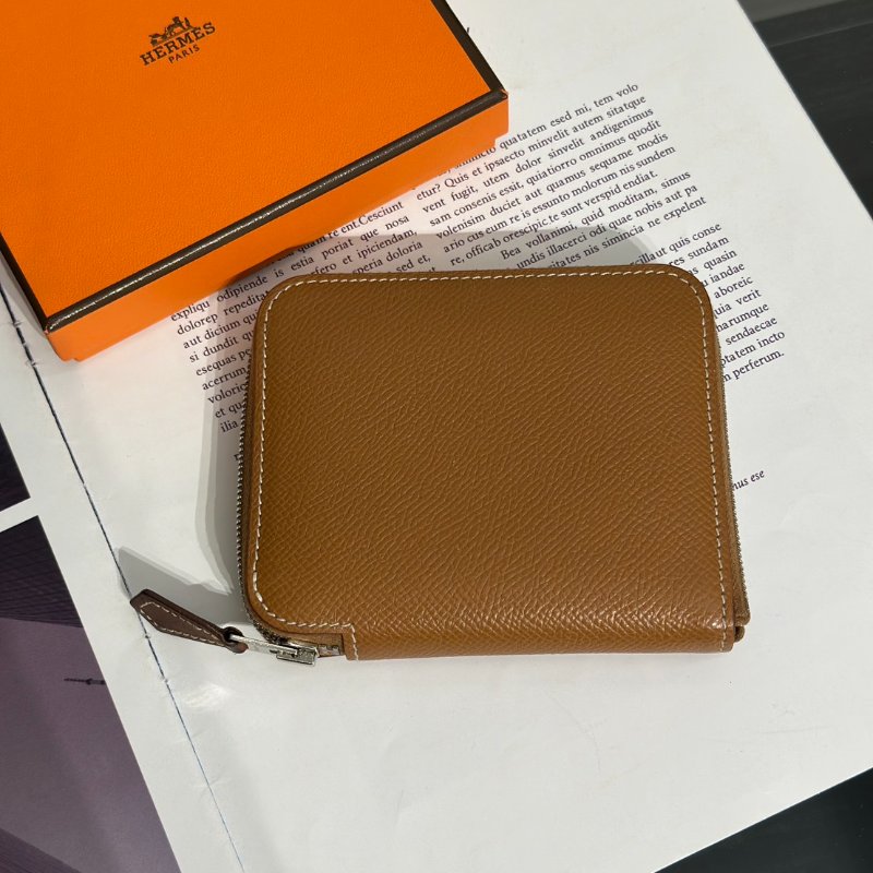 HERMES Silk'in 絲巾拉鍊短夾 - 金棕 / 動物之城 D-1