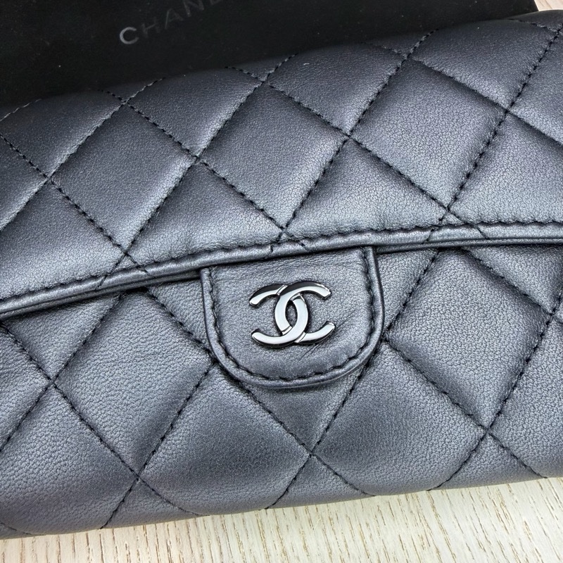 Chanel 香奈兒菱格紋小羊皮中夾 短夾-4