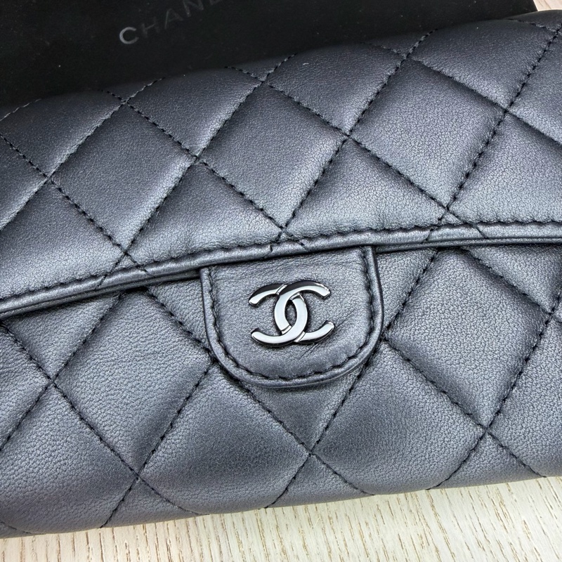 Chanel 香奈兒菱格紋小羊皮中夾 短夾-12
