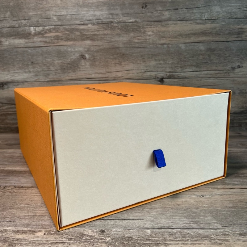 閒置新未使用 LV路易威登 time out 女款 白棕38.5碼-7