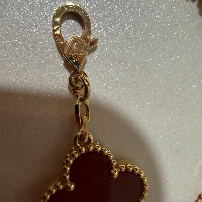 Van Cleef &Arpels 紅玉隨五花手鏈-7