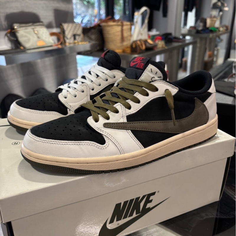近新全配🌟Air Jordan 1 Low Travis Scott 倒勾｜Classic Trend CT精品｜台北東區實體-1