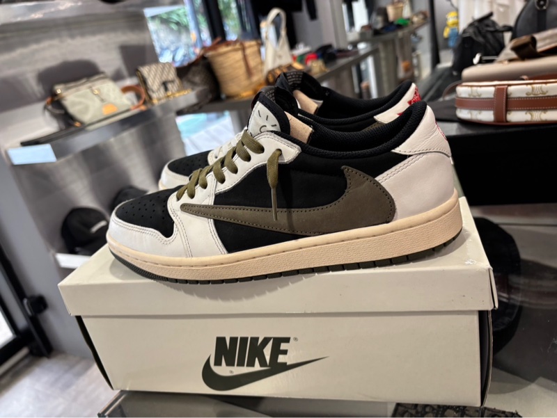 近新全配🌟Air Jordan 1 Low Travis Scott 倒勾｜Classic Trend CT精品｜台北東區實體-5