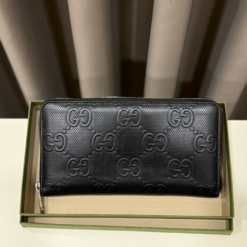 GUCCI 古馳embossed 浮印菱形紋雙G皮革拉鍊大長夾