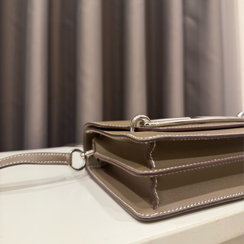 （超級爆款🫧）Hermes Roulis豬鼻子斜背包 大象灰mini Y刻 銀色五金-6