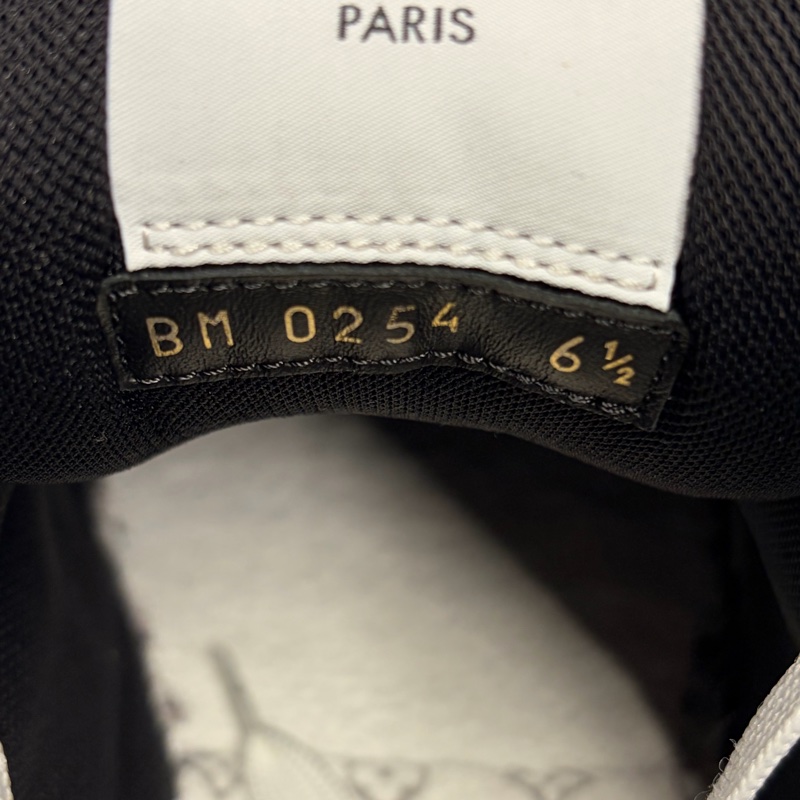 Louis Vuitton路易威登Trainer黑白魔術貼板鞋 40.5碼 近全新-15