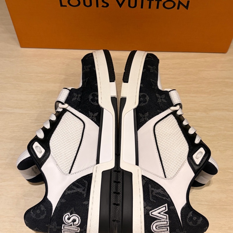 Louis Vuitton路易威登Trainer黑白魔術貼板鞋 40.5碼 近全新-19