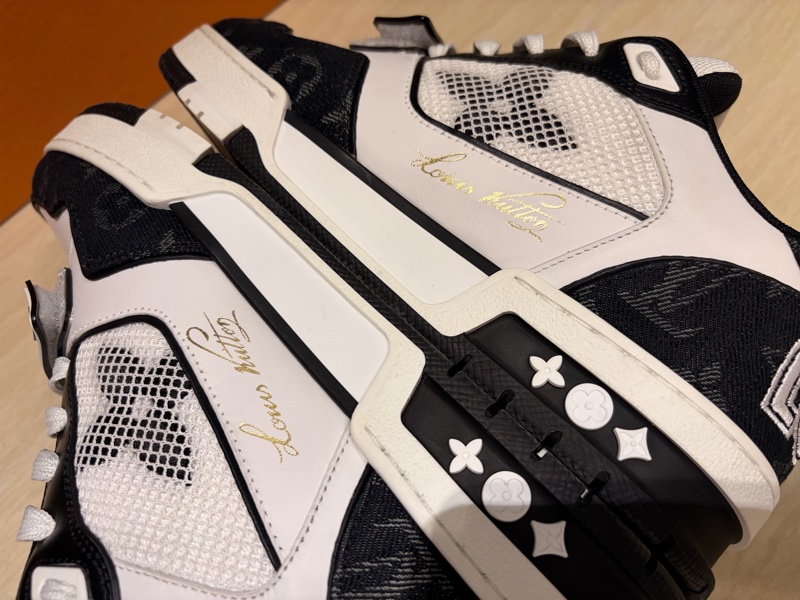 Louis Vuitton路易威登Trainer黑白魔術貼板鞋 40.5碼 近全新-22