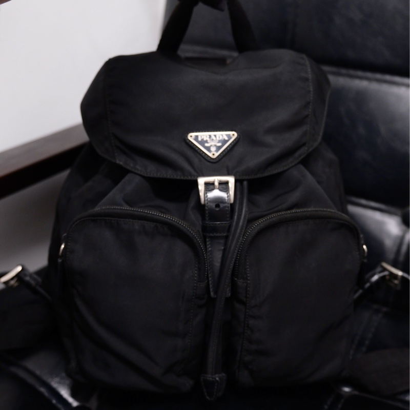 Prada Nylon Vintage Backpack 25 普拉達黑色中古尼龍背包/書包-1