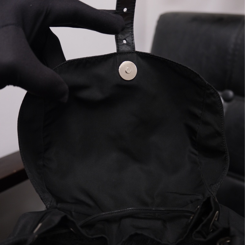 Prada Nylon Vintage Backpack 25 普拉達黑色中古尼龍背包/書包-9
