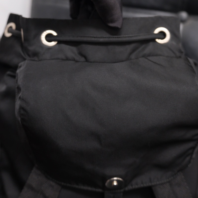 Prada Nylon Vintage Backpack 25 普拉達黑色中古尼龍背包/書包-13