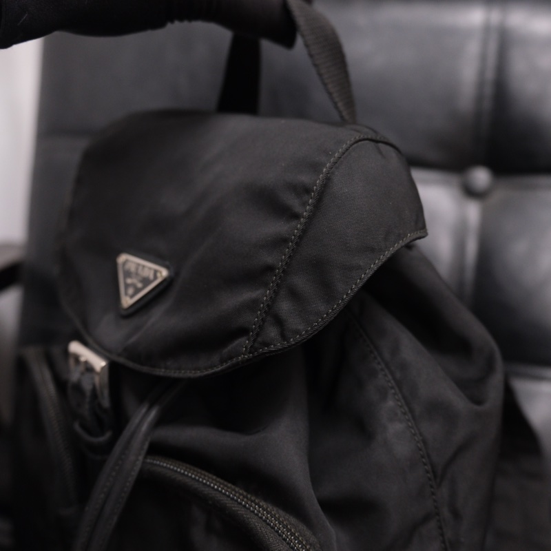 Prada Nylon Vintage Backpack 25 普拉達黑色中古尼龍背包/書包-20
