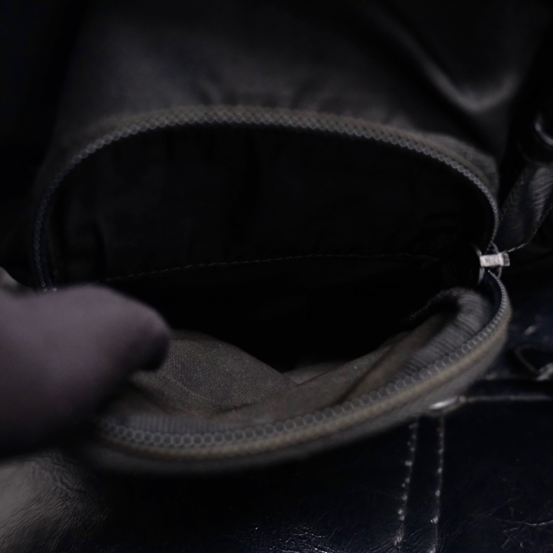 Prada Nylon Vintage Backpack 25 普拉達黑色中古尼龍背包/書包-26