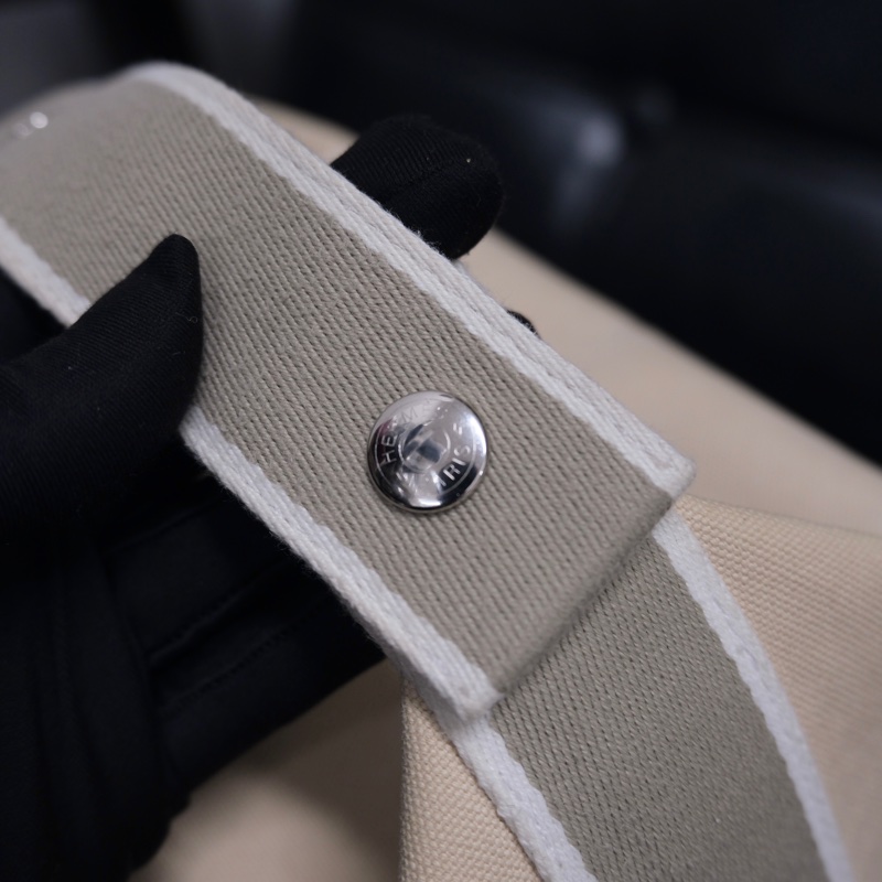 Hermes Brid A Black PM Canvas White Silver 愛馬仕米色帆布飯盒包-18