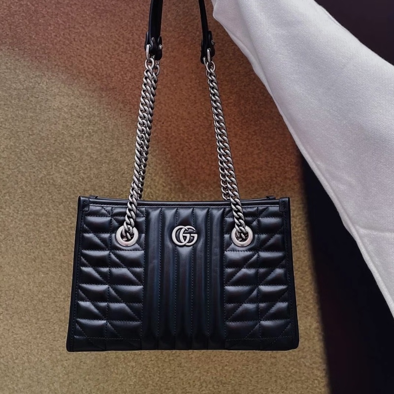 GUCCI古馳GG Marmont幾系列黑色縺條全皮托特包 👜-6