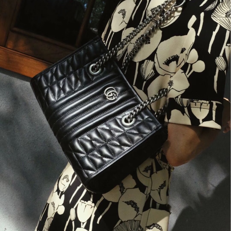 GUCCI古馳GG Marmont幾系列黑色縺條全皮托特包 👜-20
