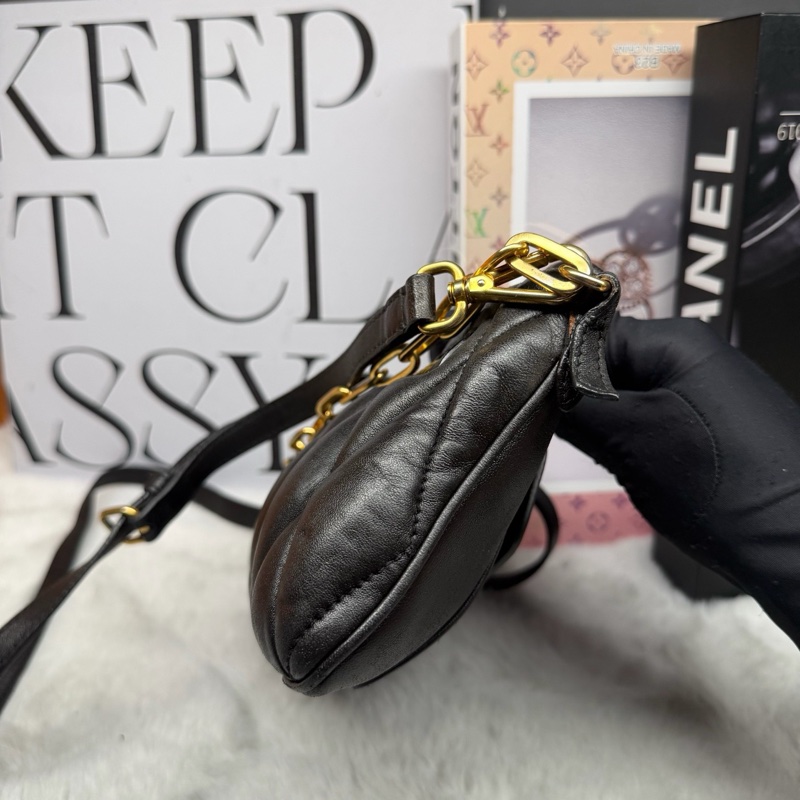 Miumiu/繆繆 黑色褶皺斜挎包 雙肩帶 尺寸約26*16cm 🈚附件-2