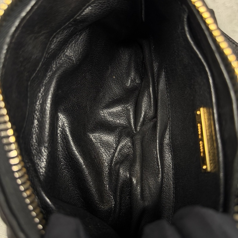 Miumiu/繆繆 黑色褶皺斜挎包 雙肩帶 尺寸約26*16cm 🈚附件-5