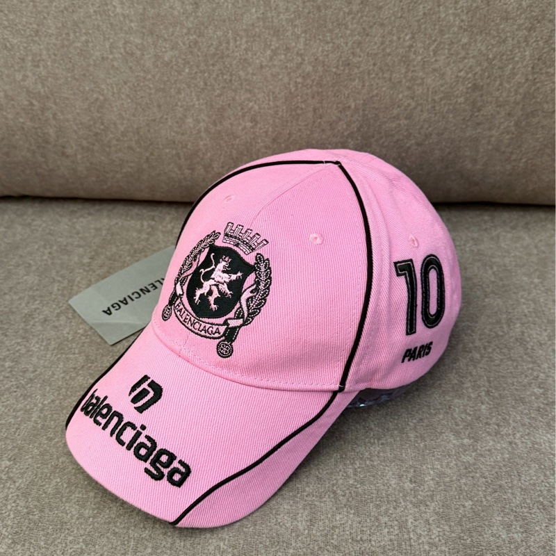 巴黎世家粉色足球帽帽-1