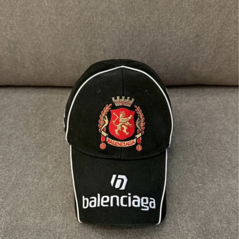 巴黎世家黑色足球帽帽