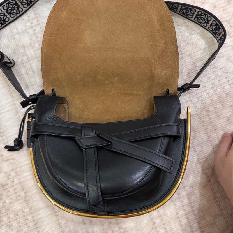 Loewe gate bag 黑色-2