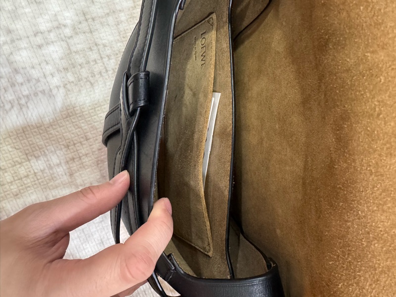 Loewe gate bag 黑色-4