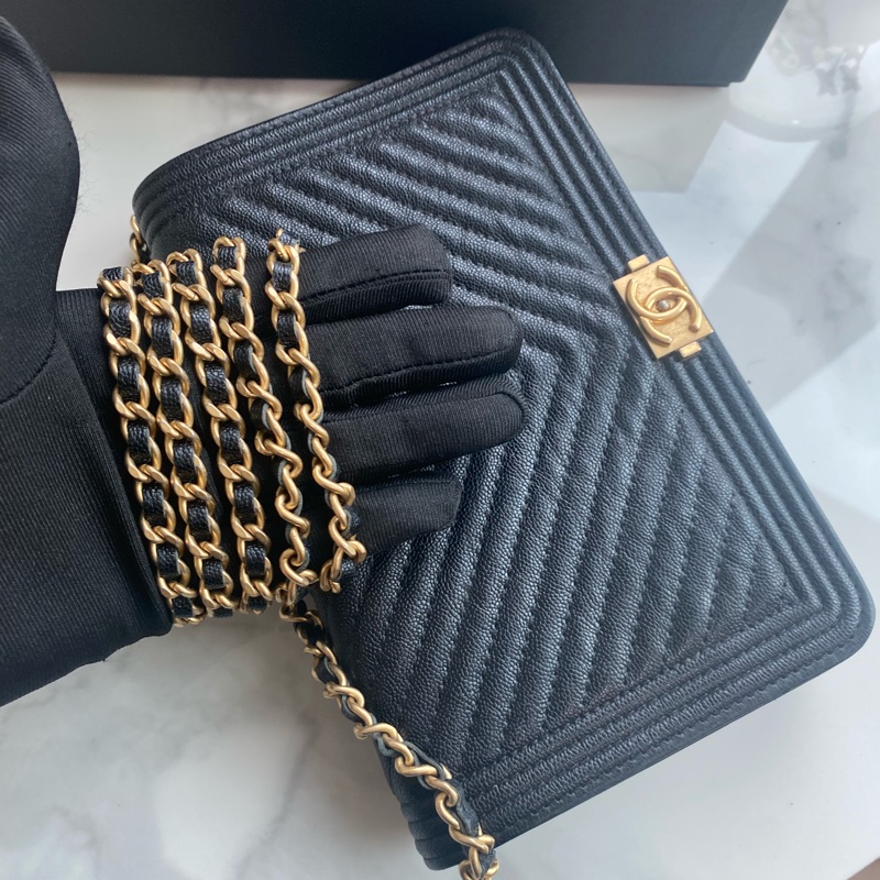 Chanel 黑金v紋leboy 荔枝牛皮woc-17