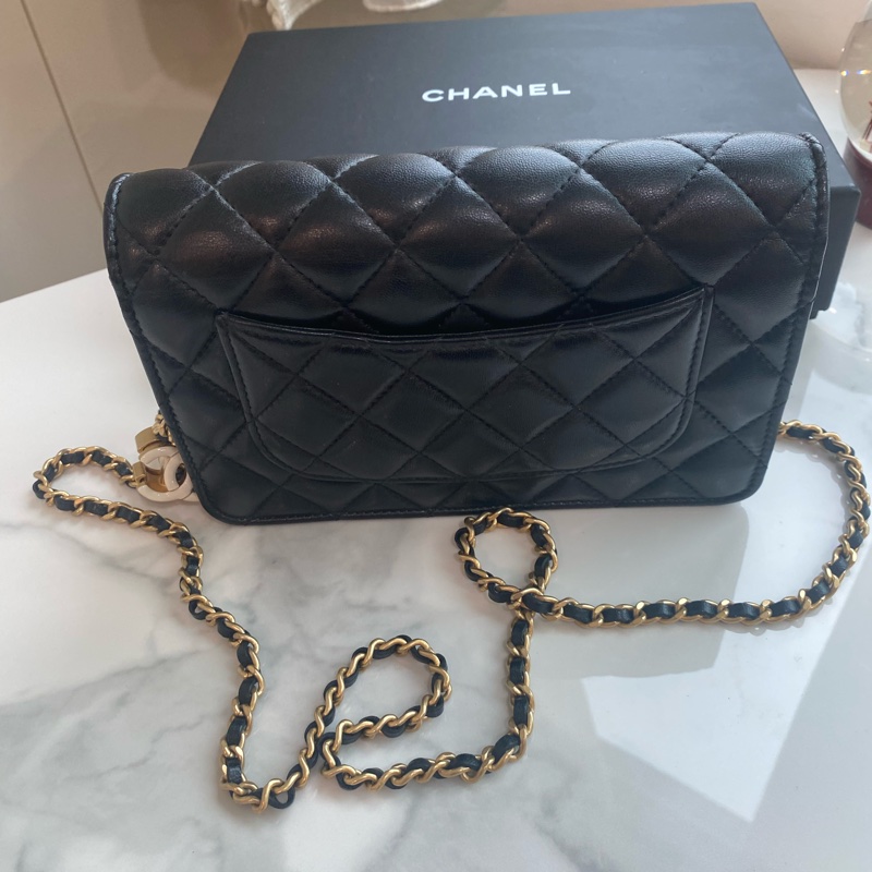 Chanel 黑金24a珐琅調節扣woc-1