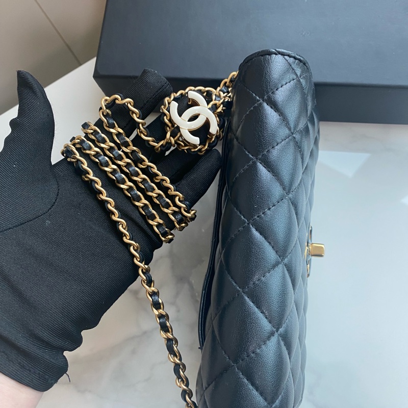 Chanel 黑金24a珐琅調節扣woc-15