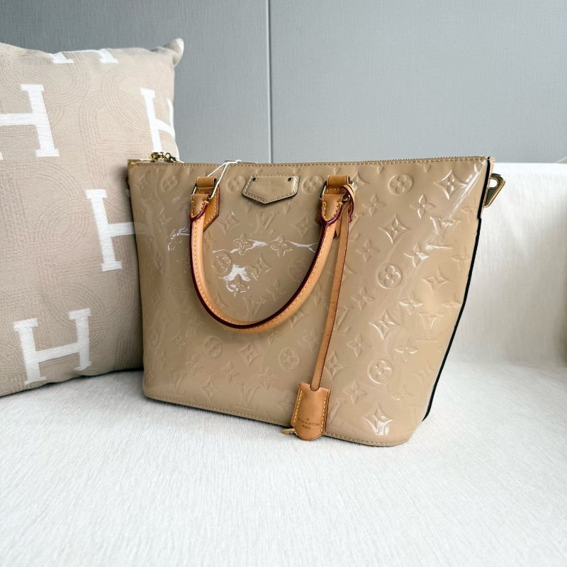 LV 漆皮手提斜背包 黃色 中號 28.5*14*25  98新配件鑰匙*2 鎖 肩帶 塵袋-4