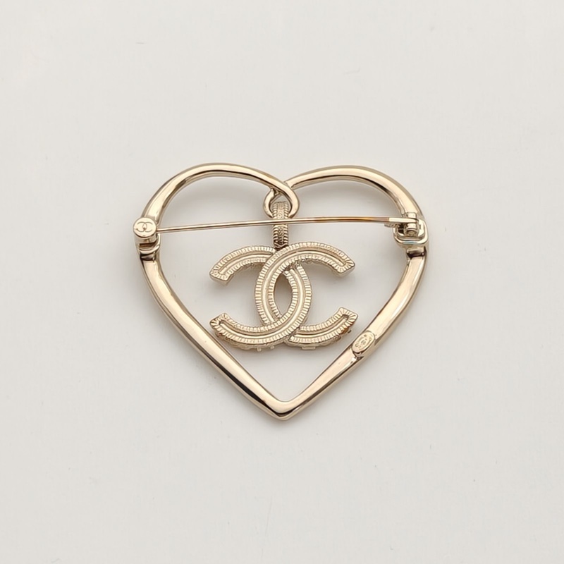 CHANEL 合金21V愛心鏤空鑲鑽胸針-4