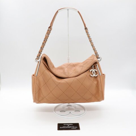 Chanel香奈兒 菱格紋 肩背包 銀色 Ultimate Soft Hobo 羊皮
