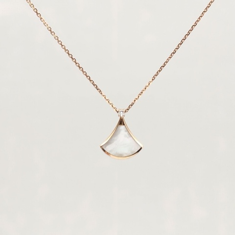 BVLGARI DIVASDREAM白母貝小扇子項鏈18K玫瑰金/鑽石/白貝母