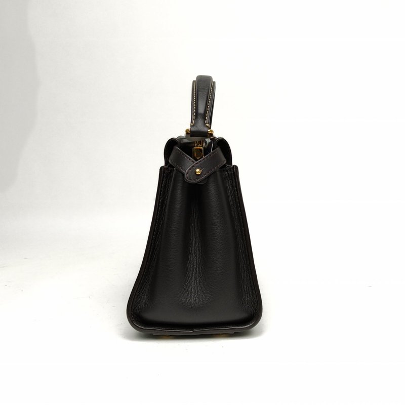 FENDI PEEKABOOMini23黑色牛皮金扣肩背包-1