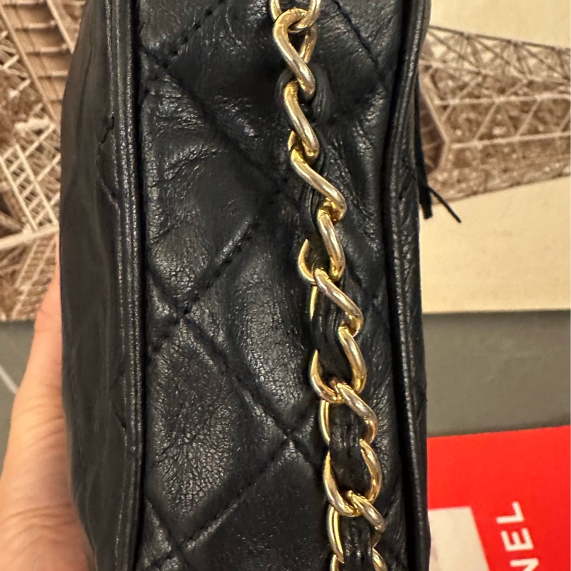 💗MYMluxurybag💗 Chanel 22.5cm 全皮相機袋 肩背袋 斜背袋-47