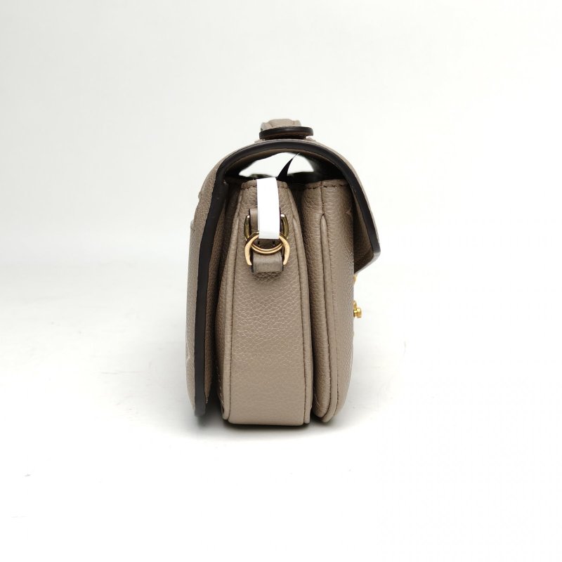 LOUIS VUITTON MetisPochetteEastWest橫版郵差包大象灰牛皮金扣晶片肩背包-3