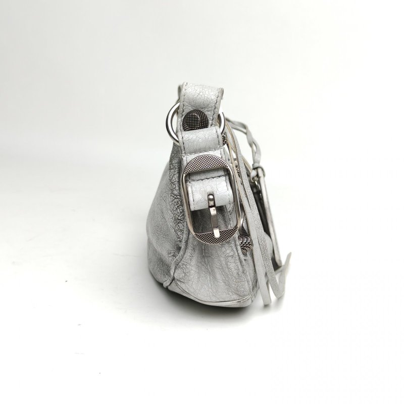 BALENCIAGA LeCagole機車月牙包xs白色羊皮肩背包-3