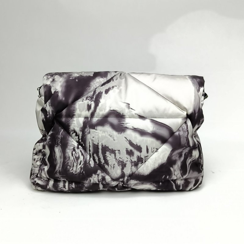 PRADA 印花尼龍斜挎包肩背包-2